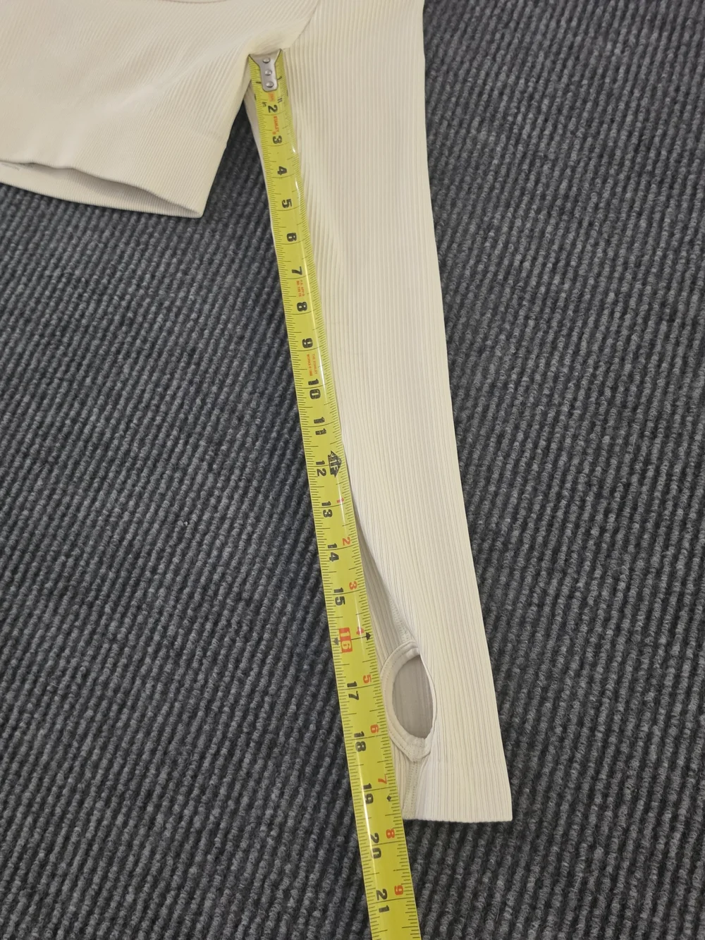N/A stylish cream